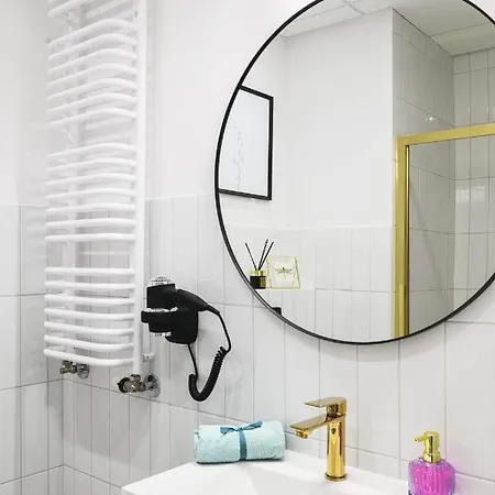 Appartement Exclusive On Kasprzaka Street Tower Bliska Wola Varsovie