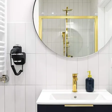 Exclusive On Kasprzaka Street Tower Bliska Wola Appartement Varsovie