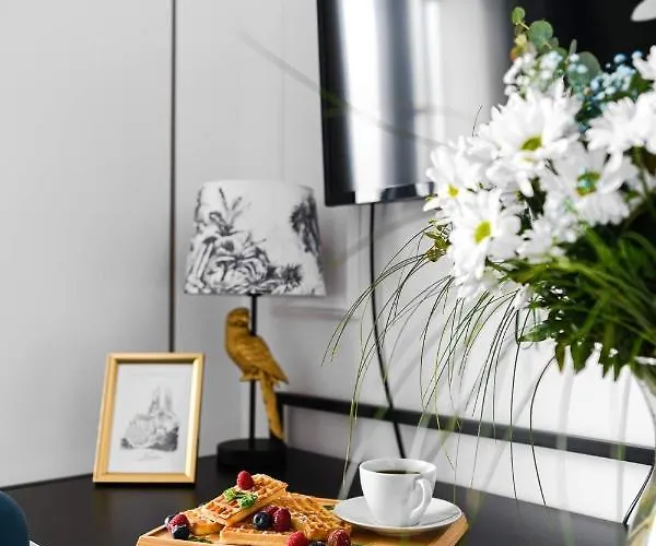 Exclusive On Kasprzaka Street Tower Bliska Wola وارسو