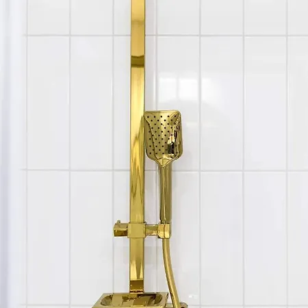 Luxury Design - Tower Bliska Wola *