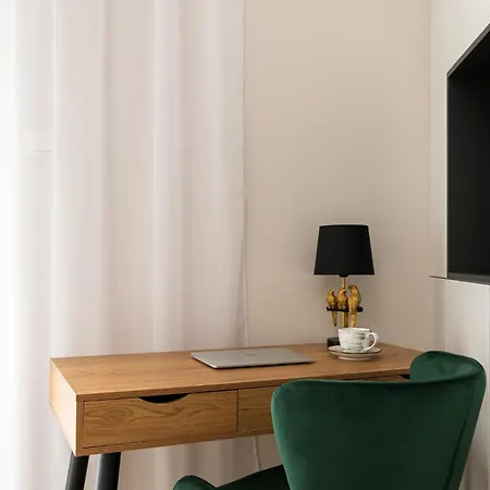 Luxury Design - Tower Bliska Wola Warsaw